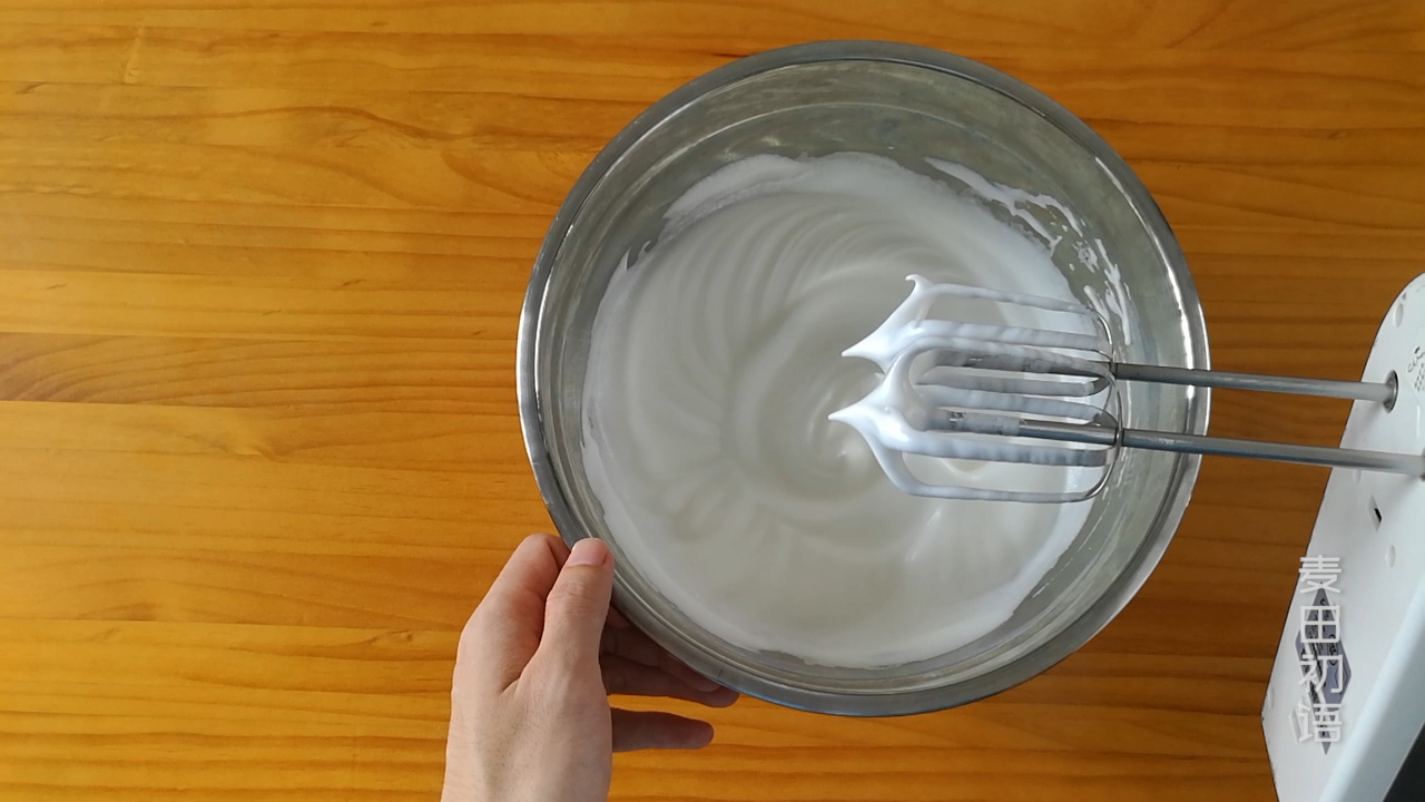 古早蛋糕蓬松软嫩不塌陷操作简单,8寸戚风模具古早味蛋糕做法