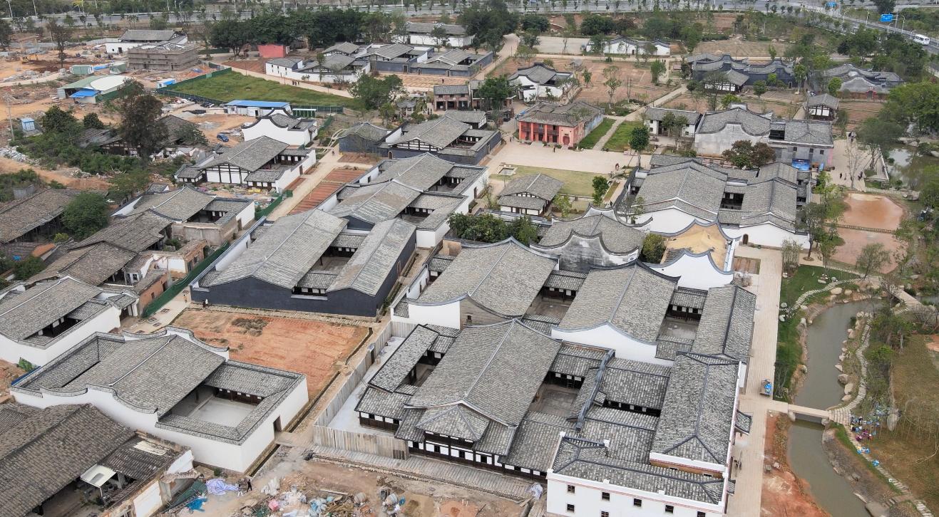 星海天辰跟保利哪个好,星海天宸地段