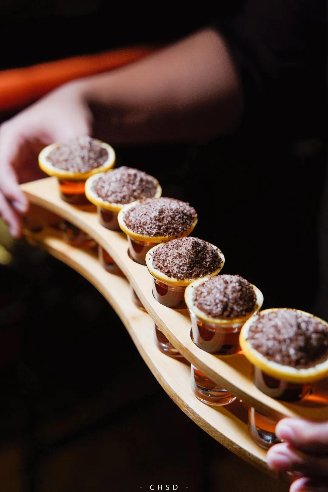 低调奢华的酒吧,小酒馆日式风格酒吧