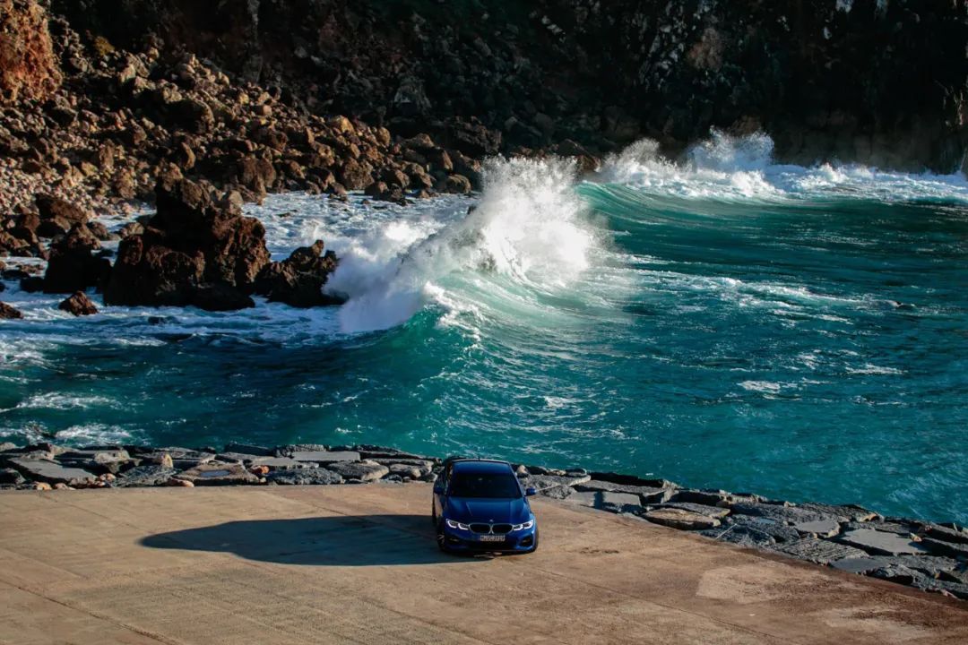 开宝马3系怎么说自己开什么车,现实中开宝马3系是什么水平