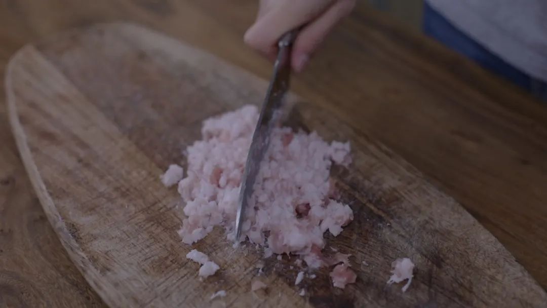 膨胀了，自己在家做的拉面，比大排长队的网红面馆还好吃