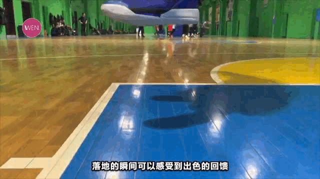 前后气垫碳板,前后气垫加碳板的跑鞋