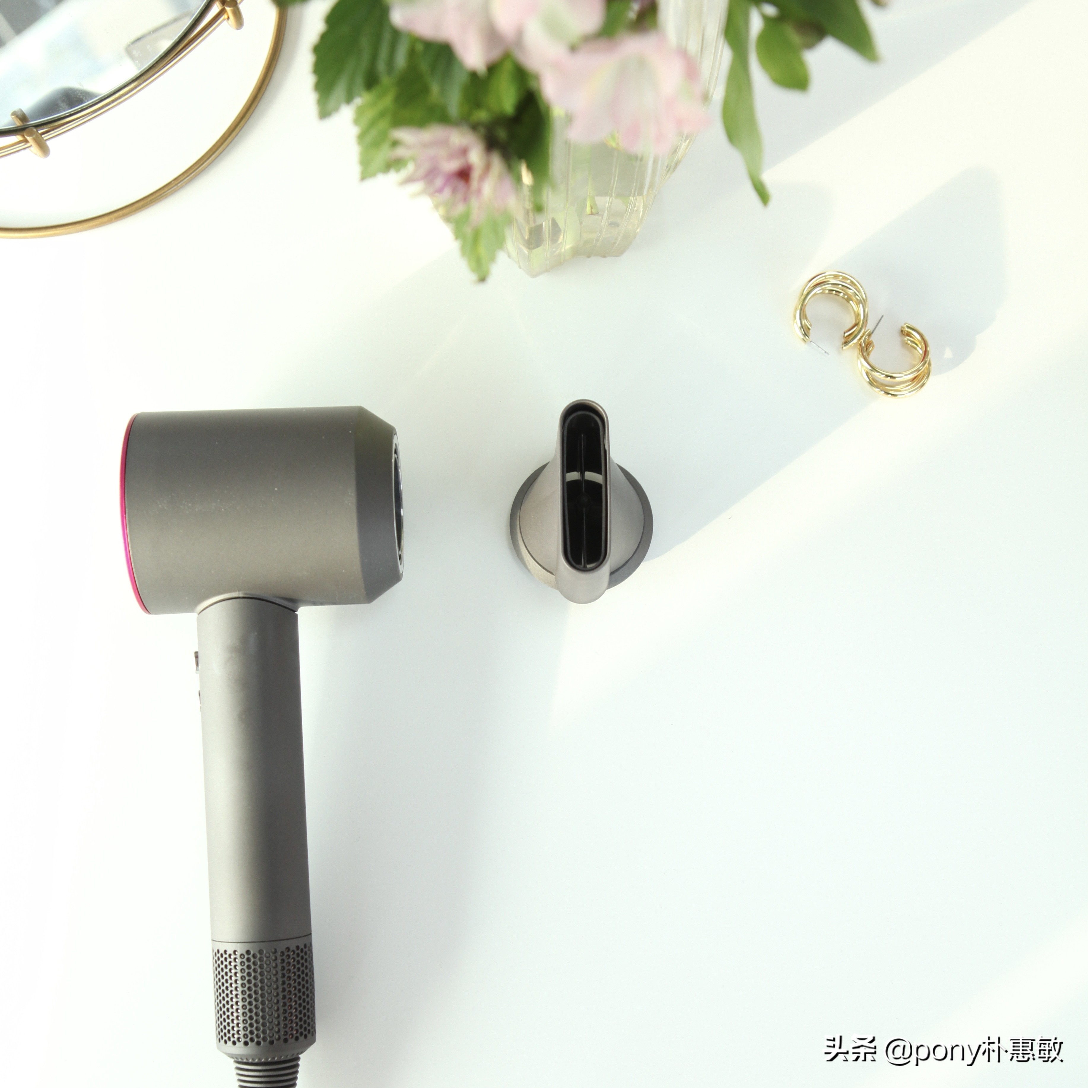 看潮流穿搭博主,瞧瞧时尚博主的个性穿搭