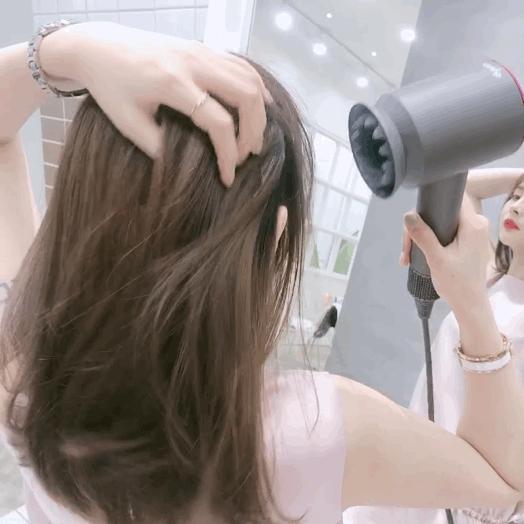 宝贝你秃了,是时候剪刘海了铁刘海又该重出江湖了