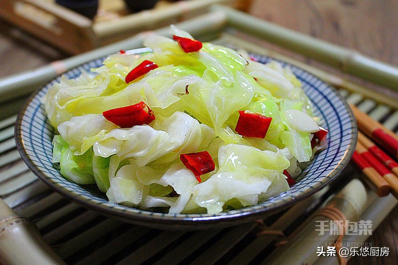 吃不完大白菜怎么做酸菜,家常窝白菜的做法