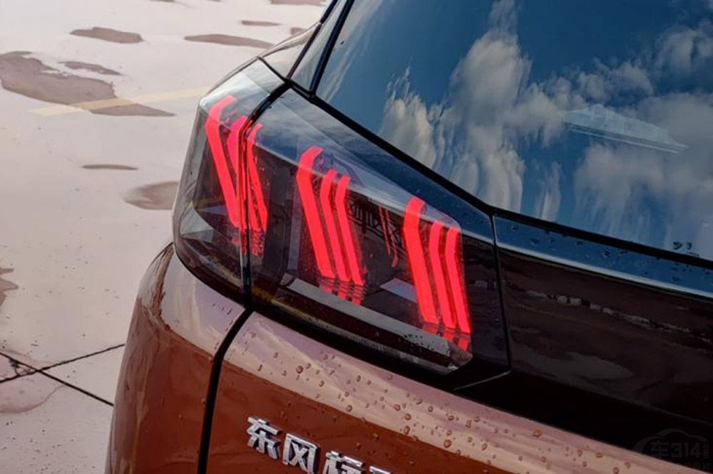 标致5008绕桩评测视频,2023标致5008绕桩测试