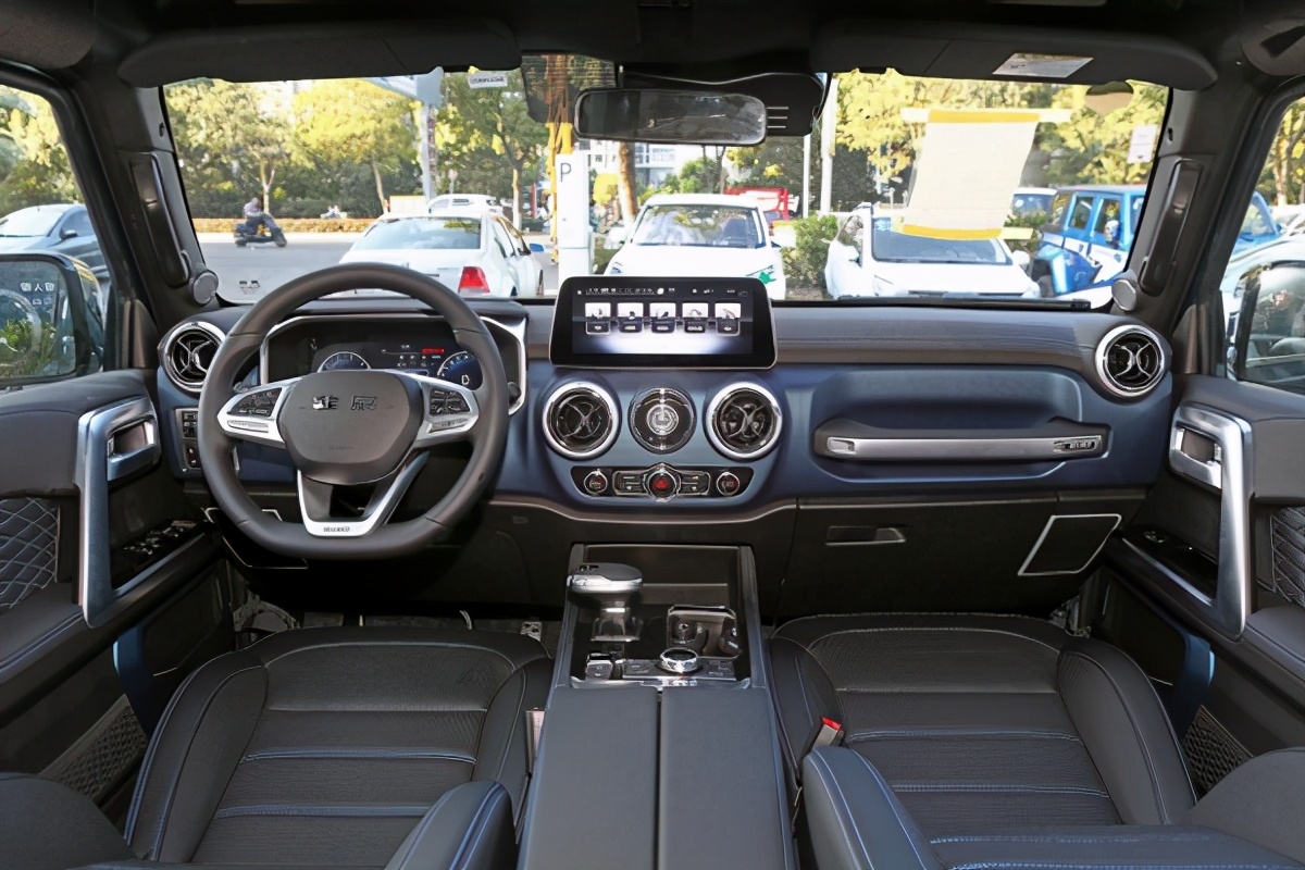 可上山下海，能家用带娃，推荐三款入门级越野车，适合平民玩家