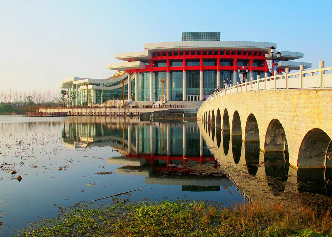 重庆来福士世界十大好看建筑,和重庆来福士相似的建筑