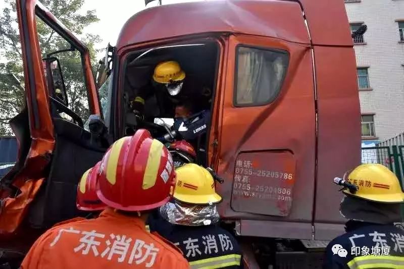 塘厦这支英雄部队集体脱下军装,开始新的征程