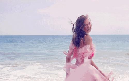 日本绿瓶的祛痘喷雾叫什么,清爽型祛痘喷雾