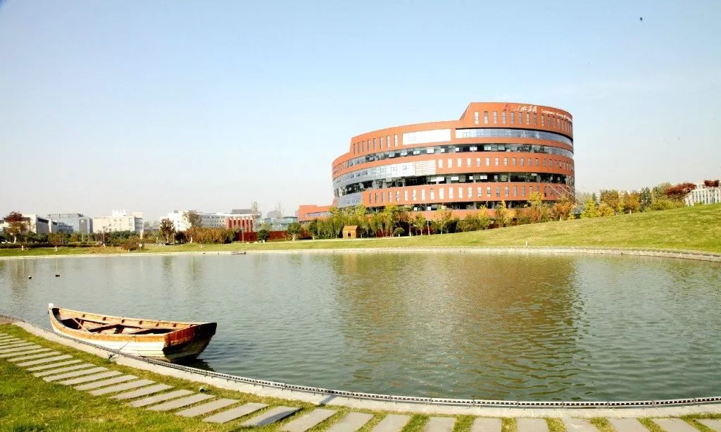 南京三胞集团总部大楼,南京三胞集团最新消息