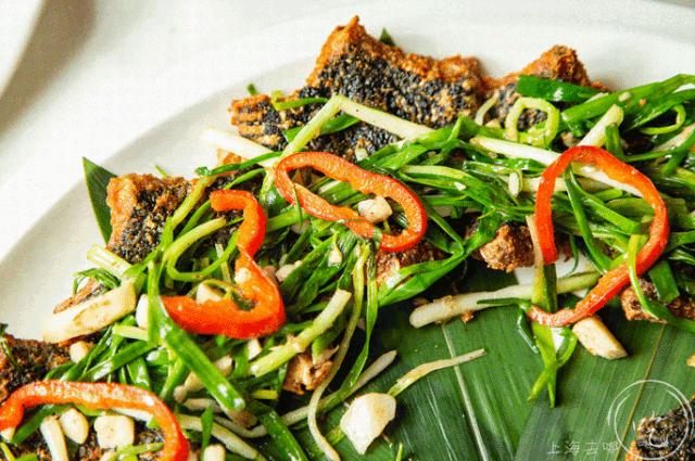 开了23年的黑料界大佬疯了！YSL、TF、Dior大牌口红免费抓！