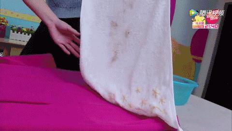 大衣不用干洗两招自己搞定,毛呢大衣脏了很难洗