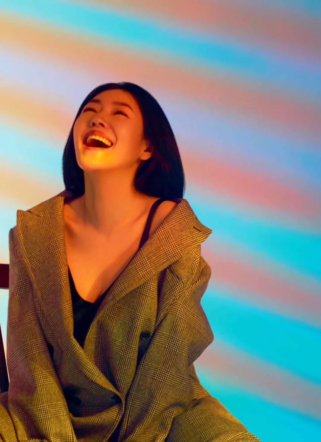 小S被分成两半的女人