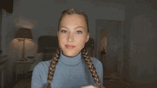 泫雅孔雪儿关晓彤,关晓彤和泫雅撞衫