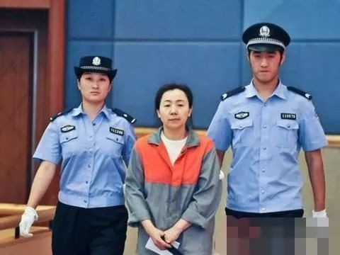 那些花公款整容的女贪官们,后来都怎么样了?