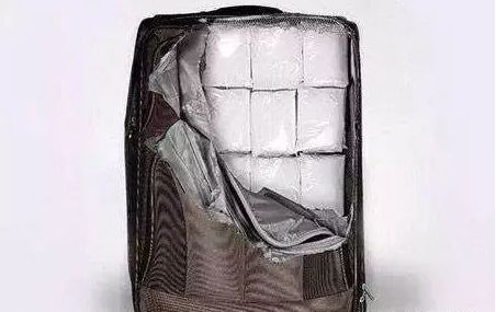 不知情的情况下带毒被抓,不知情取了毒品包裹