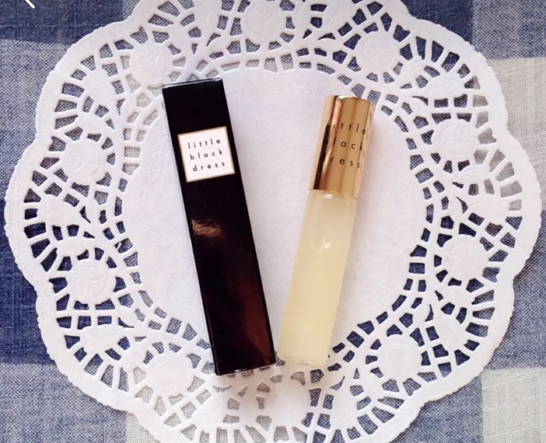 秋冬穿什么衣服好看又有气质,中年胖妈妈秋冬气质穿搭