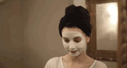 这些奇葩式糊面膜法，你快放弃吧！