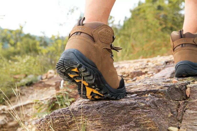 camel骆驼冲锋衣1000大券,cameltrophy户外靴