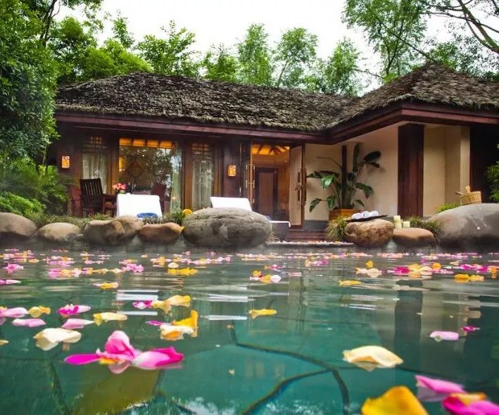 成都附近天然泡温泉好去处推荐,成都周边冷门温泉推荐