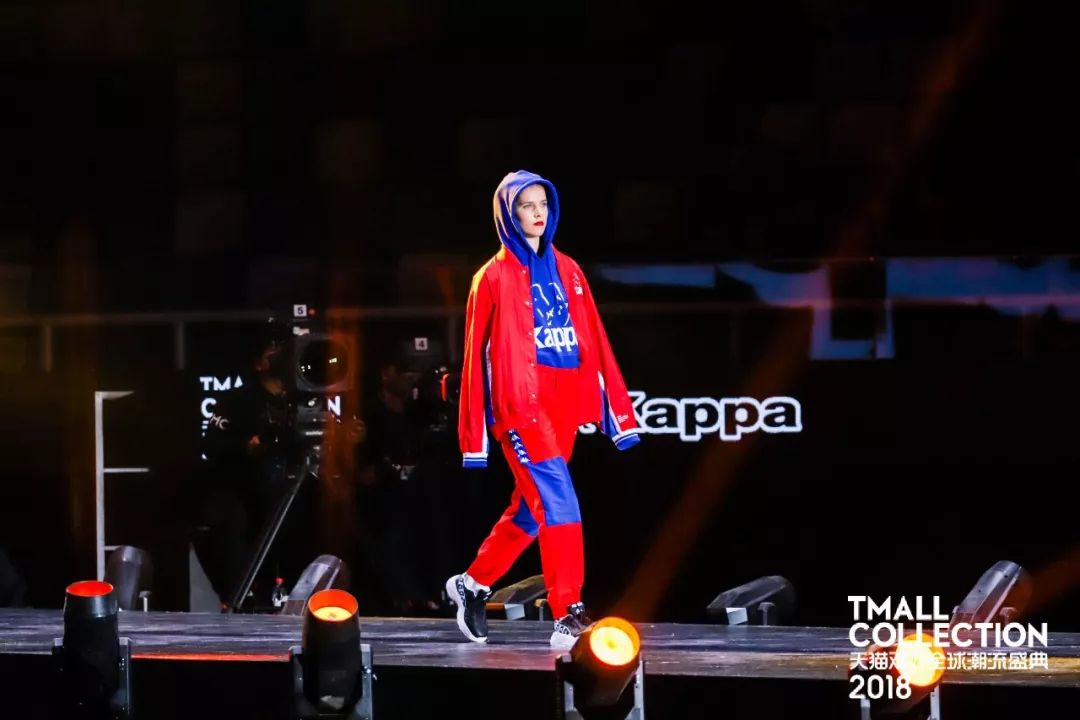 2022秋冬首尔时装周型男街拍,2019首尔时装周