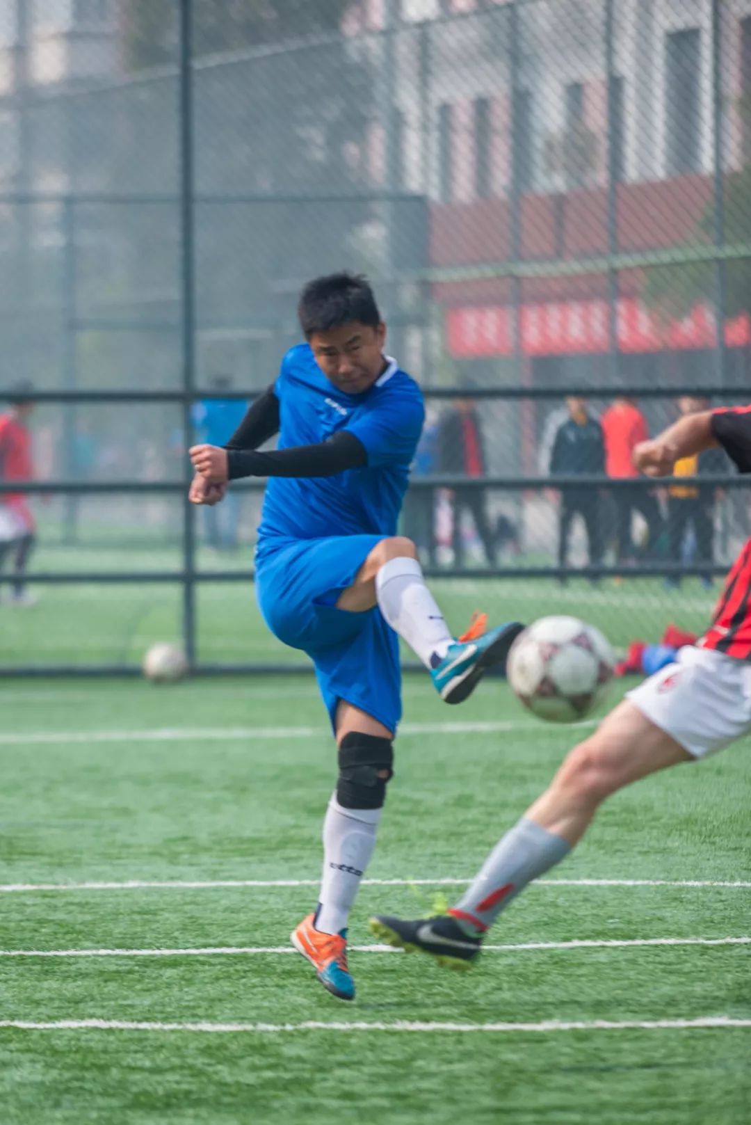 绿茵场上的RUC后勤人｜你们顽强拼搏的姿态，最帅！