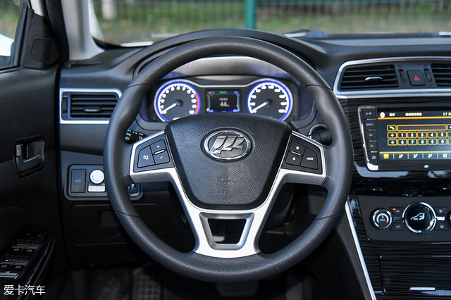 高性价比的实用之选爱卡评测力帆650EV