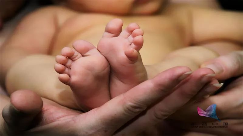 健康平安生孩子需要注意什么,生孩子是剖宫产比较痛还是顺产痛