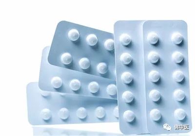 痛风能喝酒的偏方,逢天气变化喝酒痛风怎么治