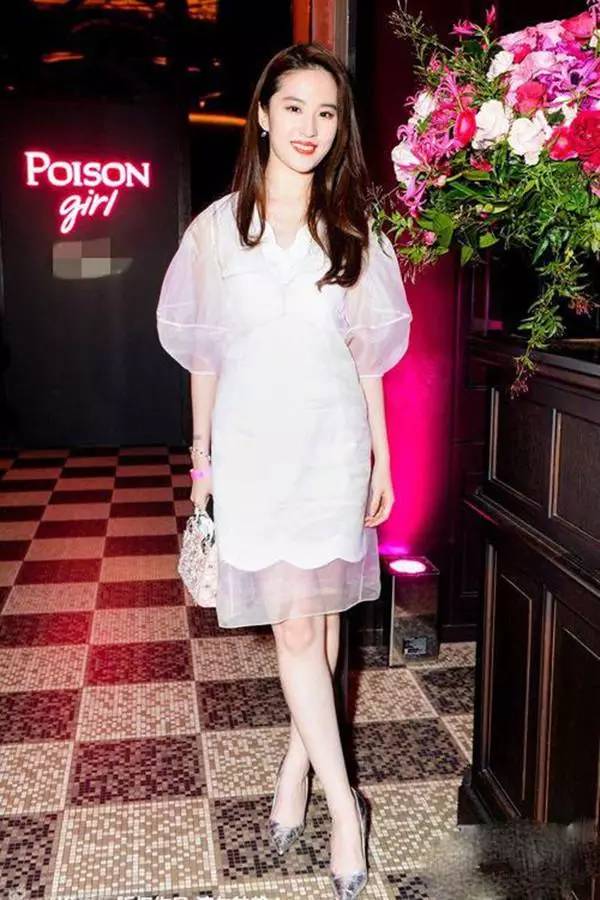 明星是怎么驾驭高跟鞋的,明星穿高跟鞋有多好看