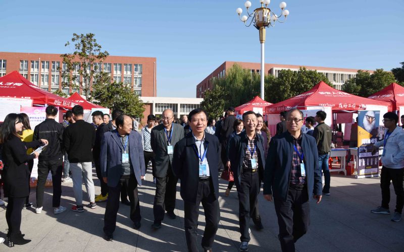 2024年淮南师范学院招聘会,淮南师范学院招聘会采访