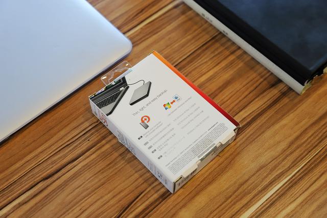 希捷简系列移动硬盘测评,希捷backupplus睿品拆解