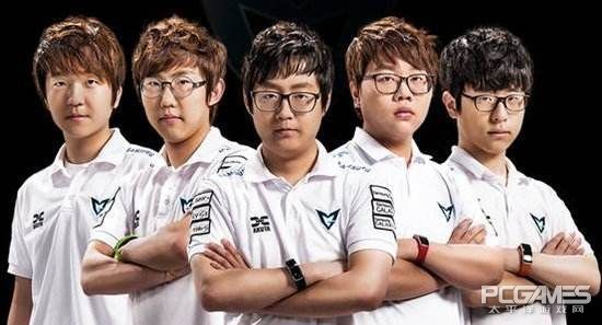 欧洲杯决赛主场魔咒,七年进入总决赛