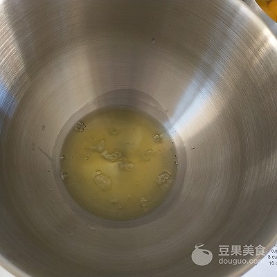 熊猫杯子蛋糕的做法,萌物杯子蛋糕的做法