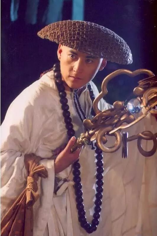 什么版本的法海最帅,最帅法海是谁演的