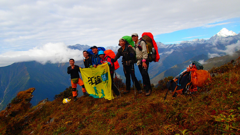 留下的是辉煌带走的是荒凉,带走的是经历留下的是回忆