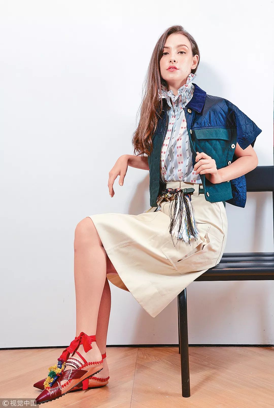 鞋带绕脚脖,鞋带勒脚脖会水肿吗