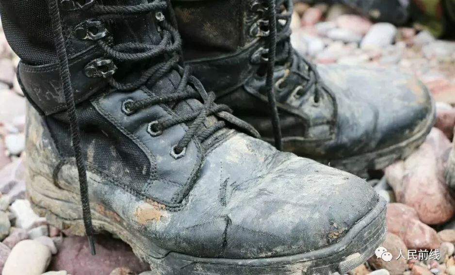 07式作战靴搭配什么裤子帅,07式作战靴霸气外露
