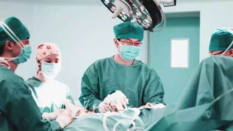 婴儿并指畸形手术最佳时间,小孩多指并指畸形手术需多少钱