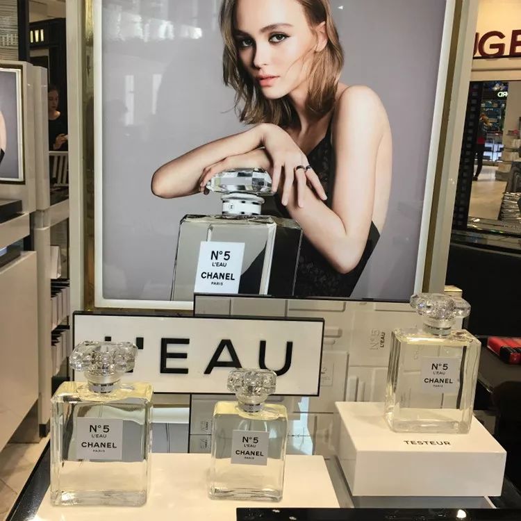 最近朋友圈的廉价香水,朋友圈香水高级感