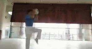 校园足球容易出现的争议判罚,中学生足球舞争议