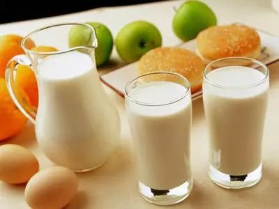 别再喝骨头汤了专家告诉你真相,你以为喝骨头汤真的能补钙吗