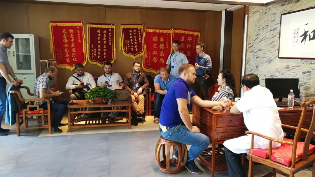 只需一招解决风湿骨病困扰,鲅鱼圈风湿骨痛