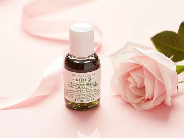 兰蔻赫莲娜面霜哪个好,兰蔻雅诗兰黛赫莲娜哪个牌子好