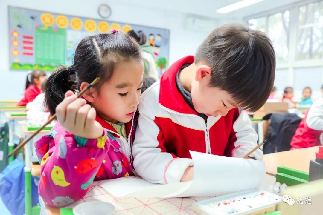 拾指课堂｜走进新鲜胡同小学
