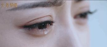 一画眼影就跟肿了一样,画眼影像肿了一样怎么办