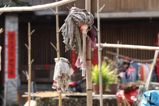 去福建土楼要先去哪个景区游玩,福建土楼永定土楼值得去吗