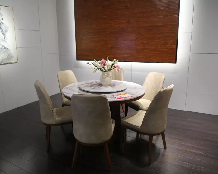 瞒不住了！神木双虎家私最低5折起售，样品狂甩，神木婆姨女子抢疯了