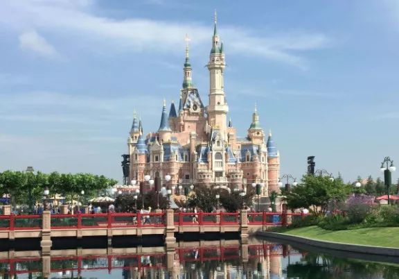 你出生的那年都发生了什么大事,你出生哪年发生了什么事